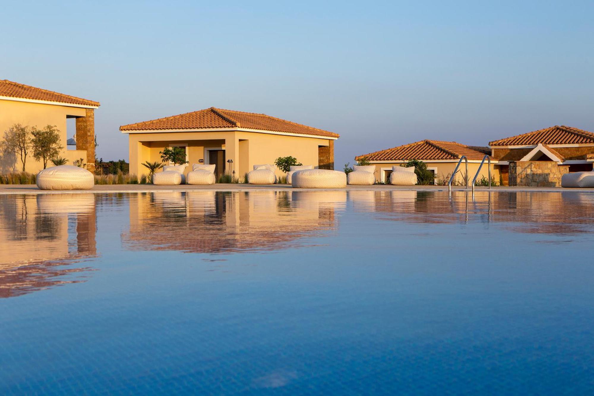 Ajul Luxury Hotel & Spa Resort, A Registry Collection Hotel Agia Paraskevi  Esterno foto